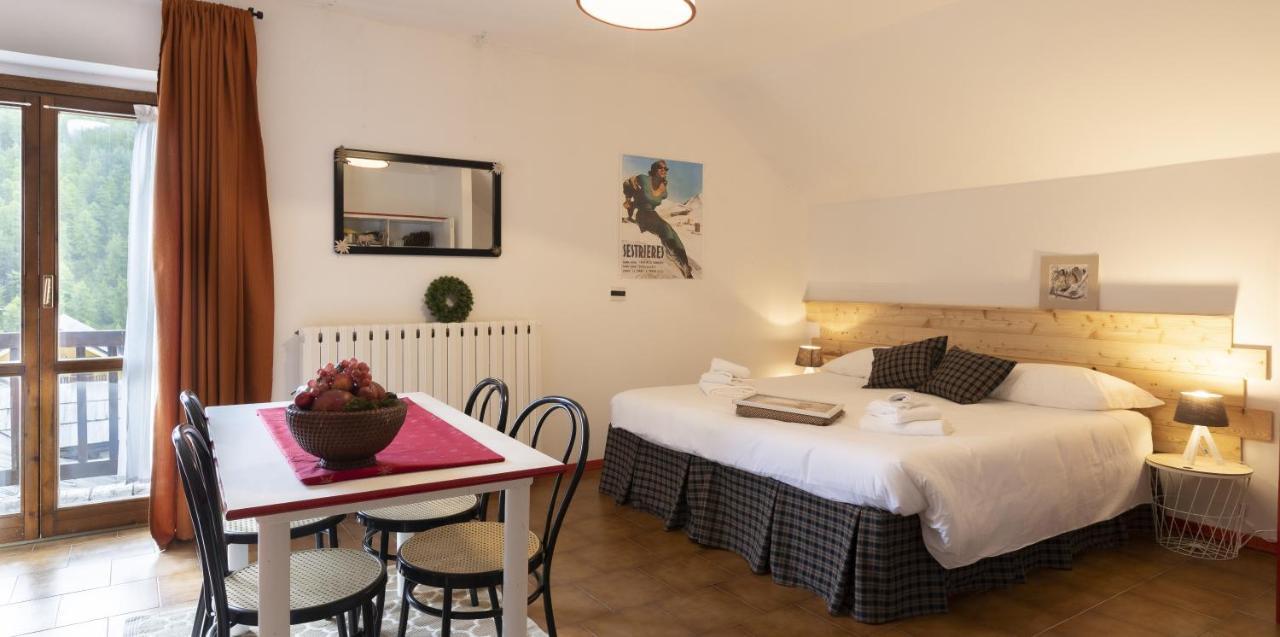 Aparthotel 克拉维埃 外观 照片
